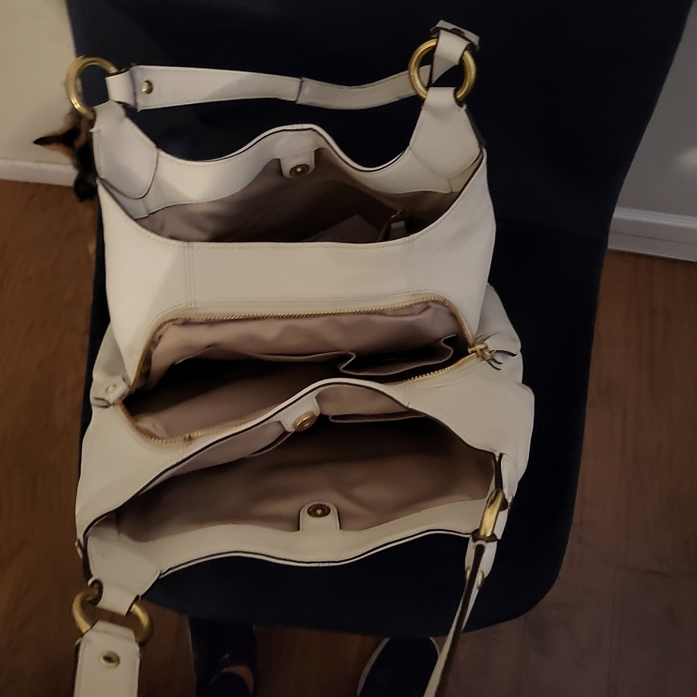 Purse - Picture 2 of 2